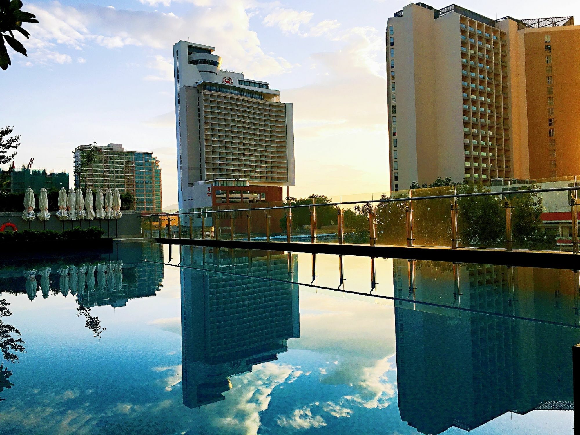 Nha Trang Sea View Apartments By Vievid Exterior photo